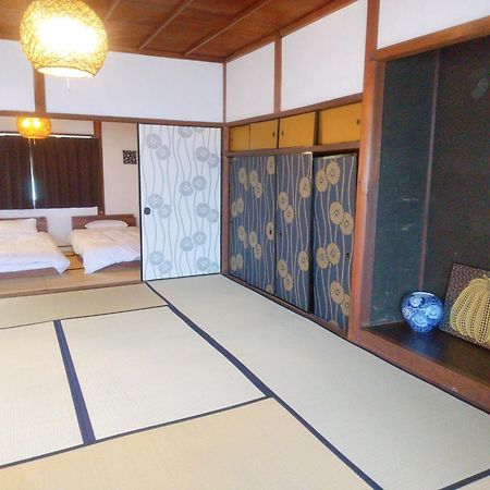 呼子の港路地の古民家一棟貸切宿梵soyogi Karatsu Exterior foto
