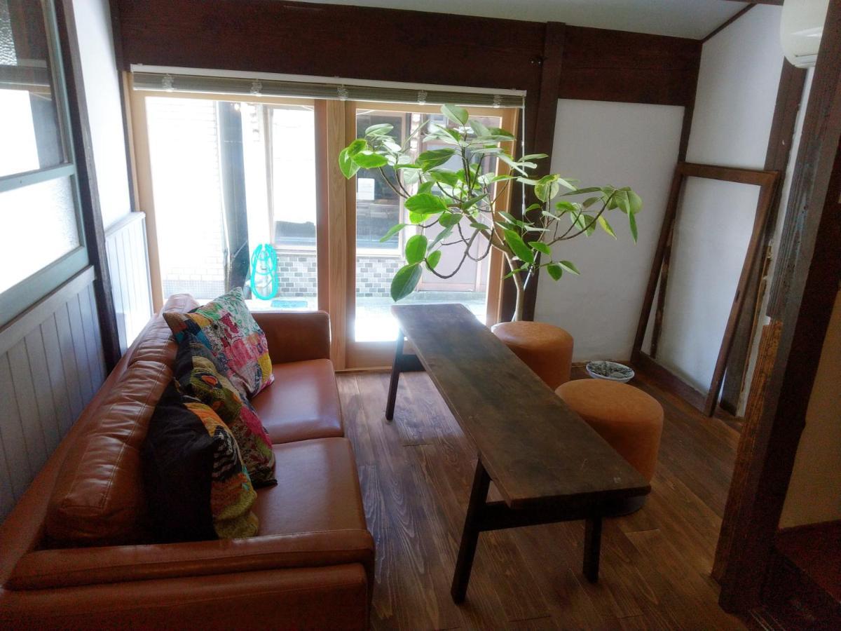 呼子の港路地の古民家一棟貸切宿梵soyogi Karatsu Exterior foto